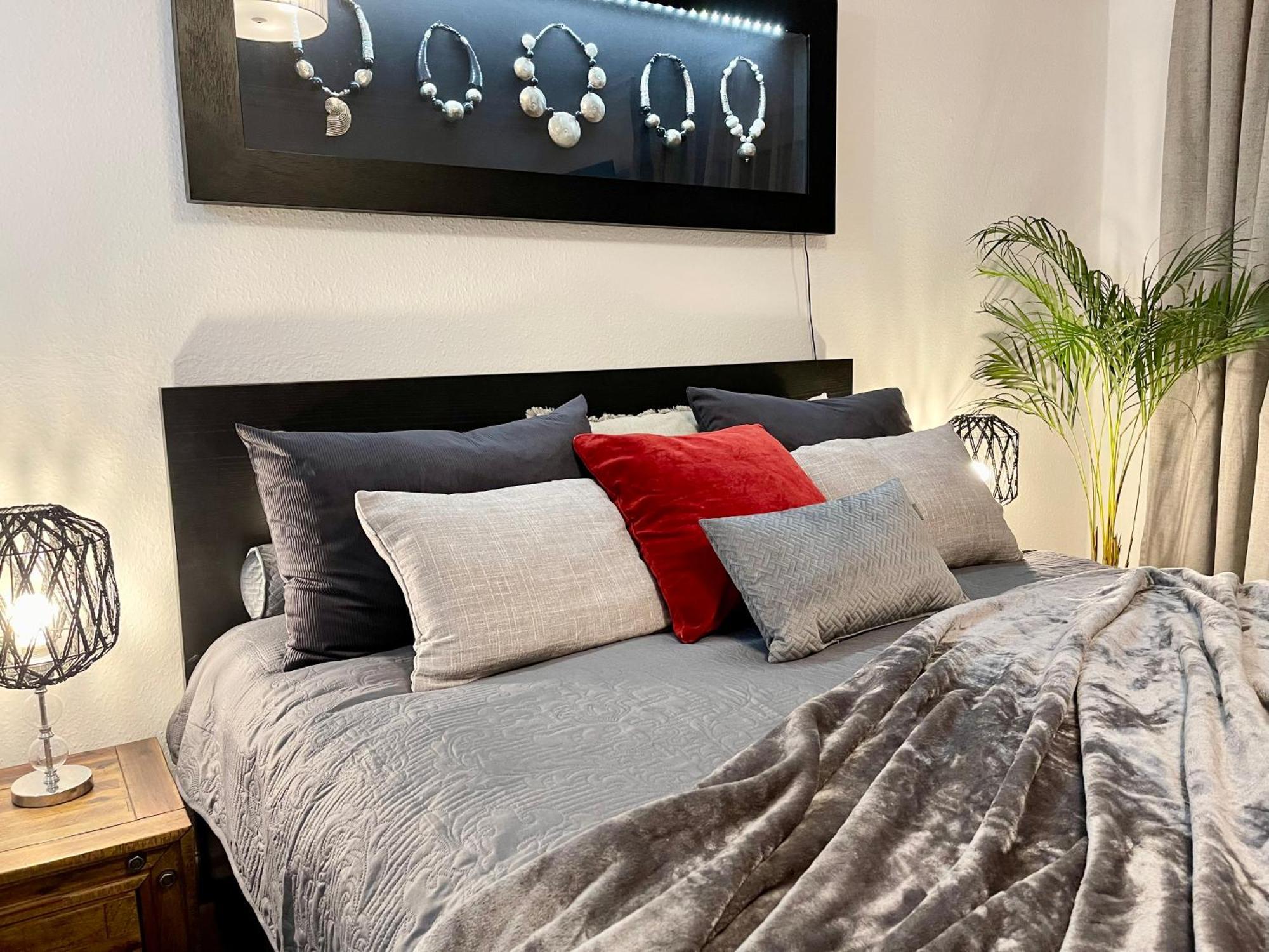 Tunnel Apartment - Nordbahntrasse, Kontaktloser Self-Check-In, Netflix Wuppertal Extérieur photo