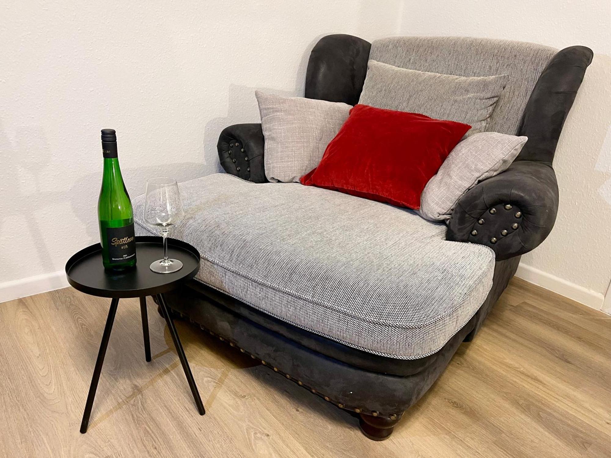 Tunnel Apartment - Nordbahntrasse, Kontaktloser Self-Check-In, Netflix Wuppertal Extérieur photo